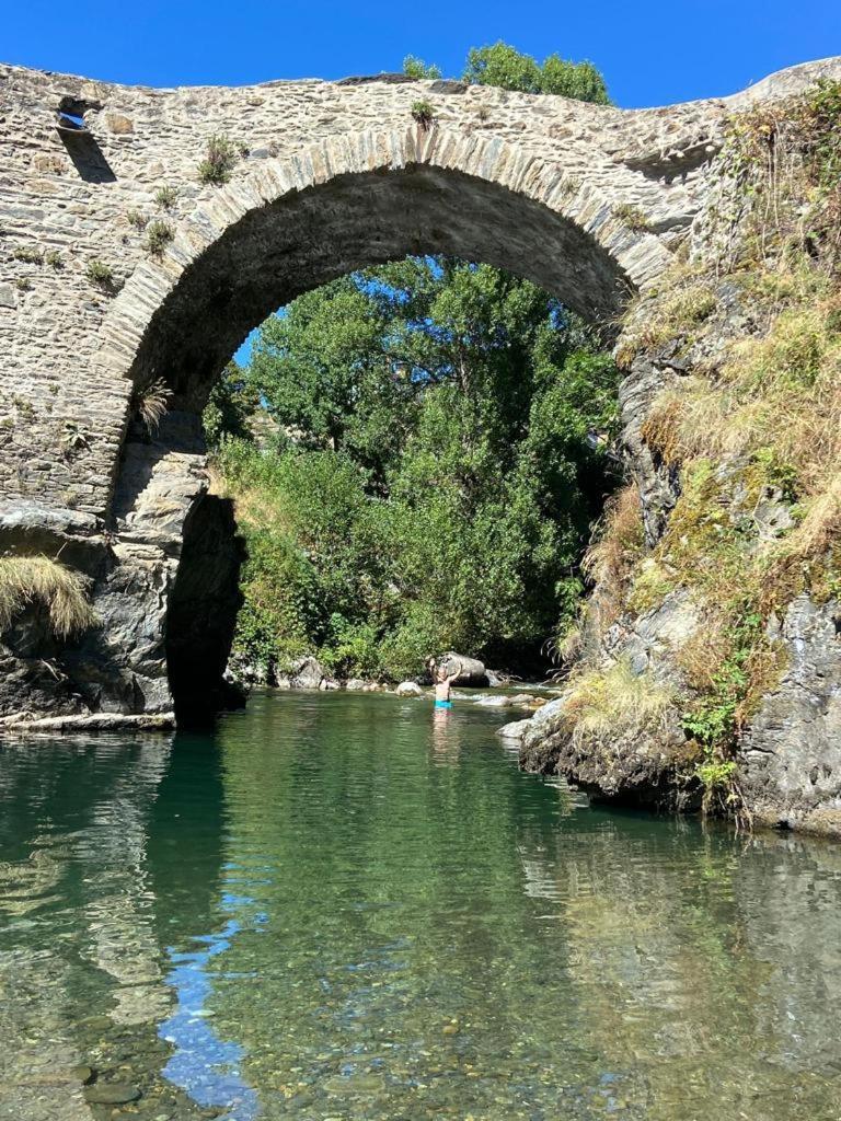 Refugi D' Alos Alos d'Isil Buitenkant foto